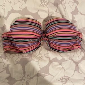 Strapless swim top